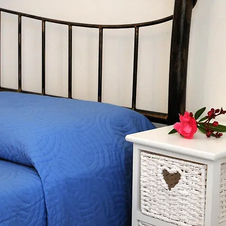 Il Sole Del Genarbi Bed & Breakfast Carloforte (Isola di San Pietro)